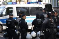 Almaniya daha 17 azərbaycanlını deportasiya edir
