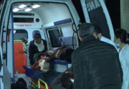 İmişlidəki ağır qəzada 8 nəfər yaralandı - Foto