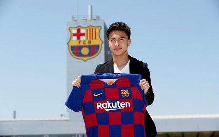 “Barselona” 20 yaşlı futbolçu aldı
