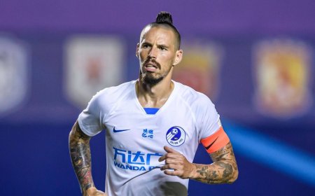 Tanınmış futbolçu Çin klubundan ayrılır