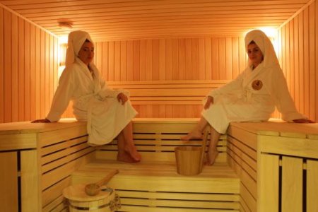 Adı Gözəl, əməli gözəl olmayan xanımın qanunsuz hamam "sauna" fəaliyyəti - FOTO // VİDEO